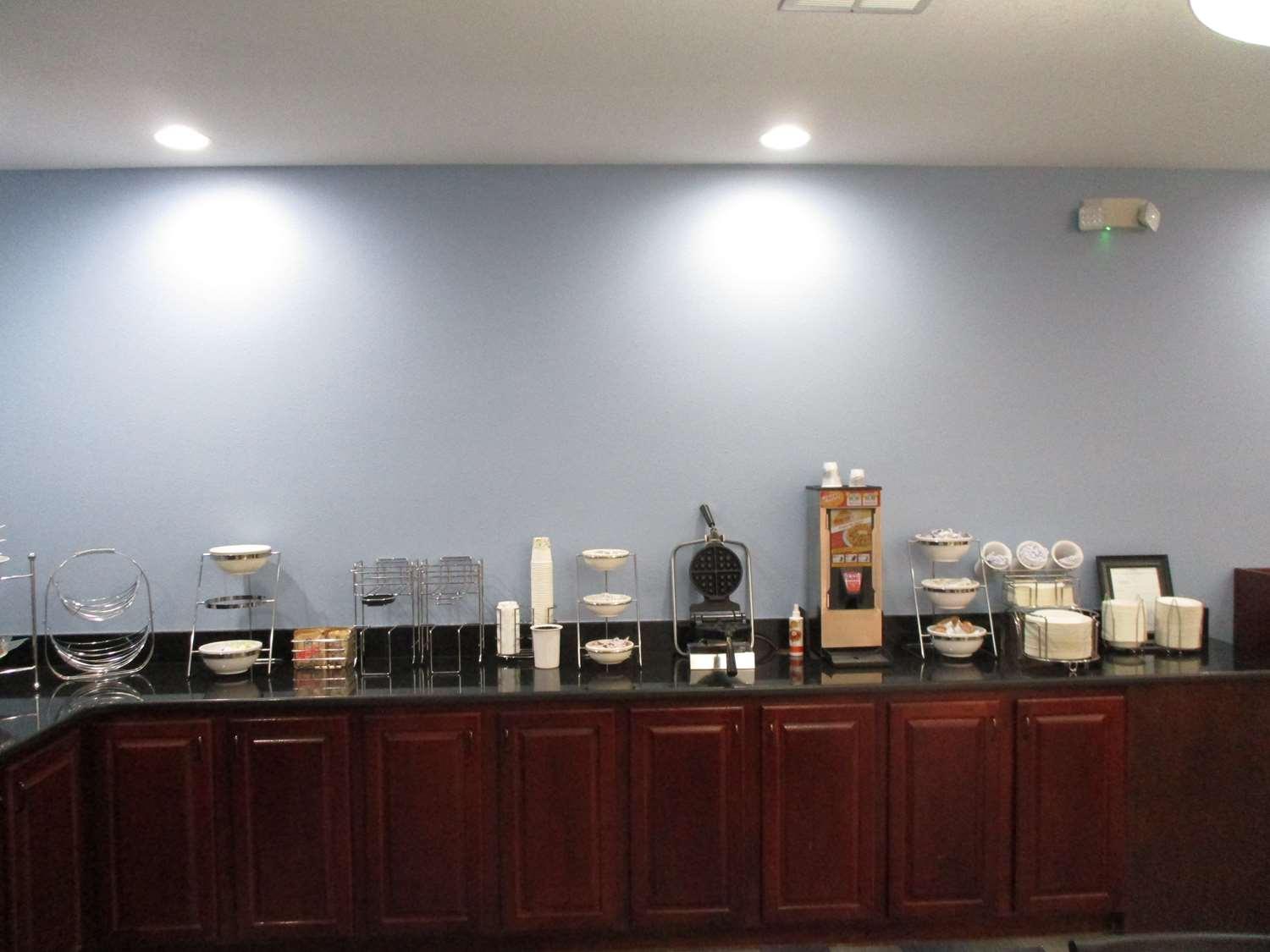 Best Western Coffeyville Central Business District Inn And Suites Exterior foto