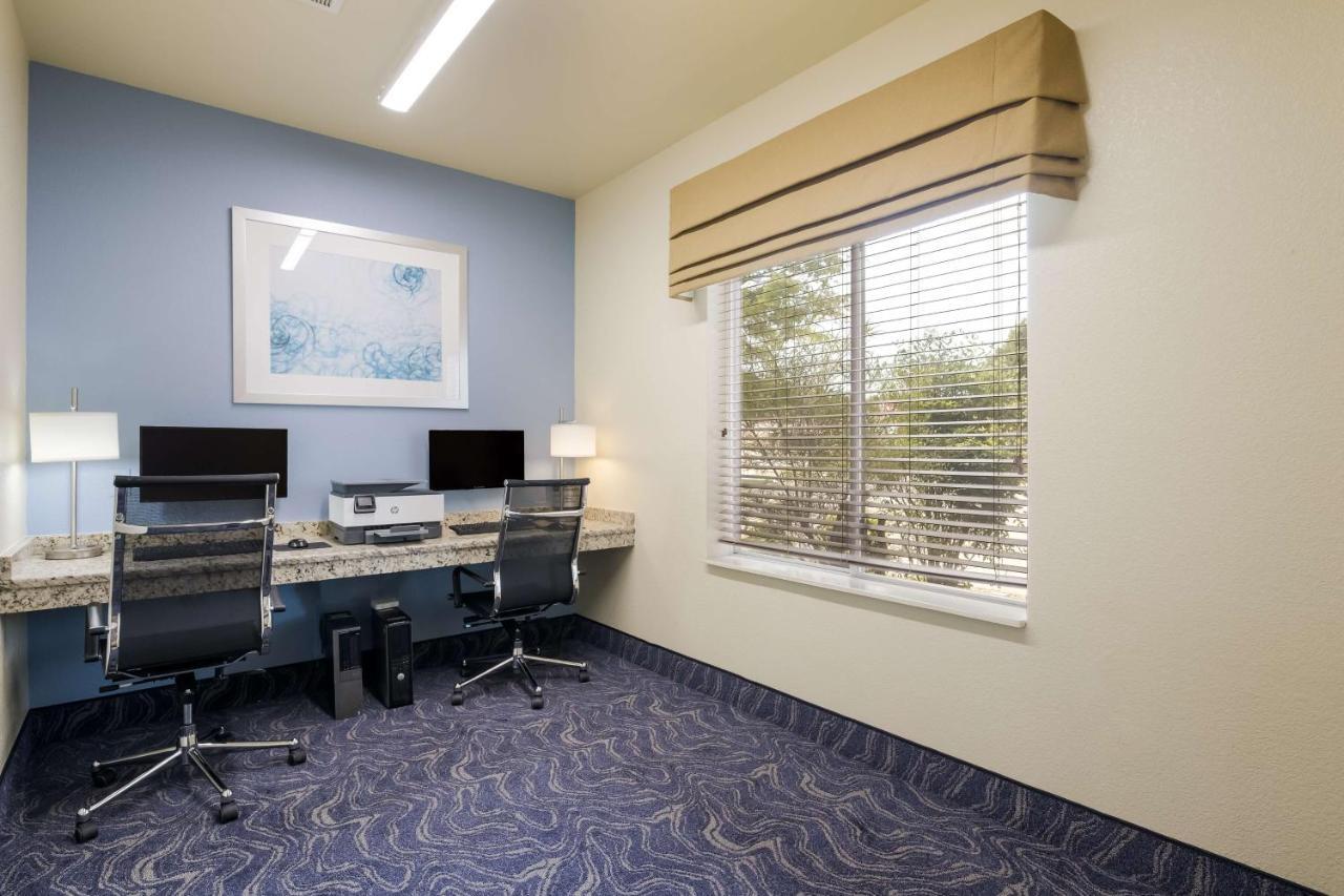 Best Western Coffeyville Central Business District Inn And Suites Exterior foto